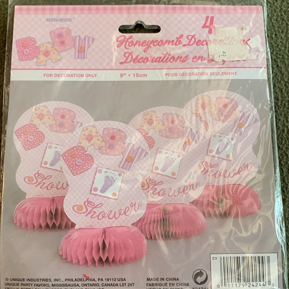 NIP Baby girl shower lot. Banner, table decor and 8 baby announcements. - Picture 4 of 6